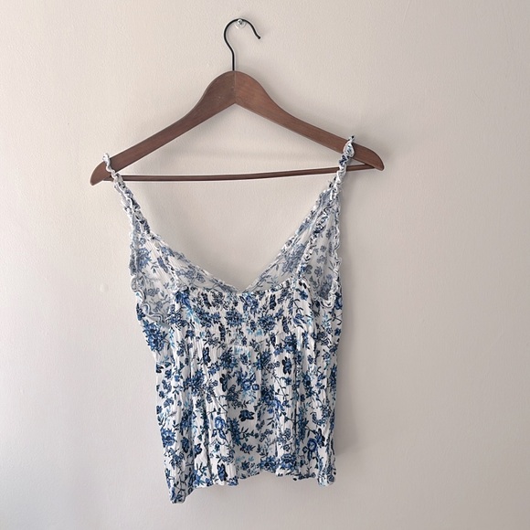 Floral Ruffle Tank Top - Picture 4 of 4
